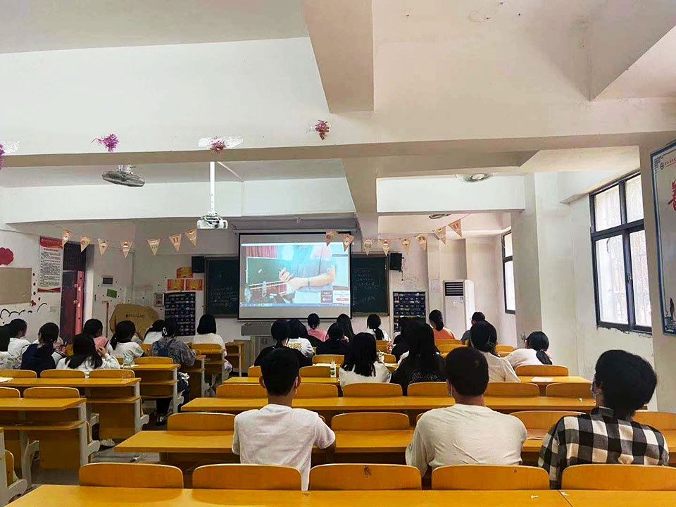 7fc5f6e9d07b85b9dd7be8a9bc12841