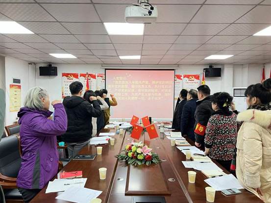 5ee40cb1e4289ffcd1d57ef14f3bfb8