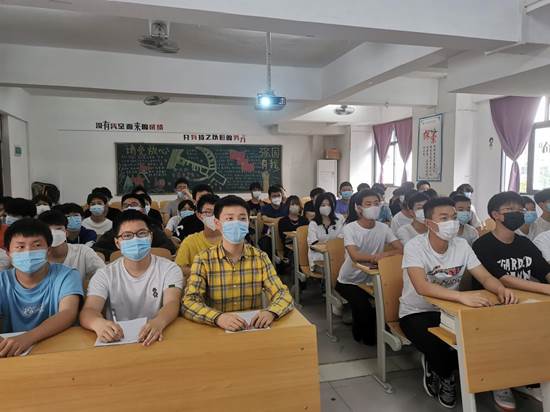 说明: 微信图片_20220527153512